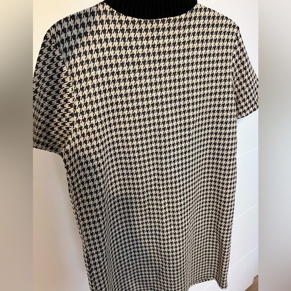Zara houndstooth mock neck dress with pockets - Picture 3 of 4